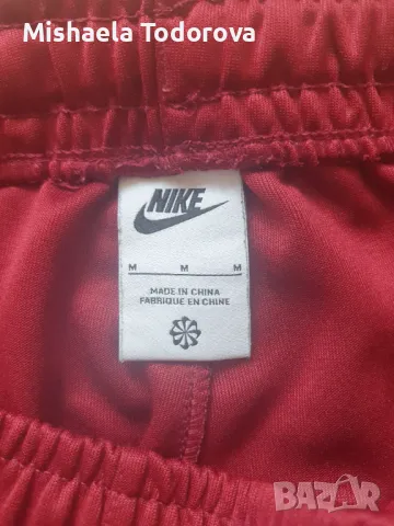 Долнище Nike, р. М, оригинално, снимка 4 - Спортни дрехи, екипи - 47247875