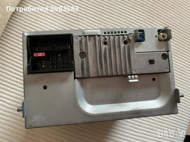 Оригинален плейър/мултимедия за VW – Golf 5 - 105 евро , снимка 5 - Аксесоари и консумативи - 53339102