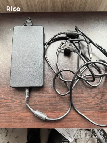 Оригинален Адаптер Dell , снимка 2 - Друга електроника - 49794658