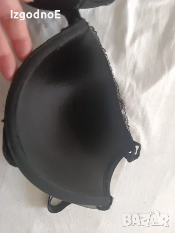 Victoria's Secret Push Up луксозен черен сутиен размер 38 DDD, снимка 3 - Бельо - 49480763