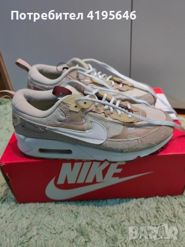 Продавам маратонки на Nike, снимка 3 - Маратонки - 53918037