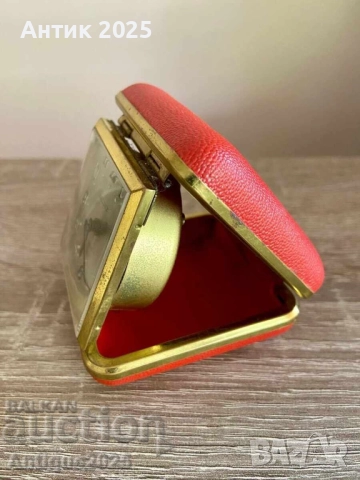 Винтидж часовник за пътуване в работно състояние, снимка 2 - Антикварни и старинни предмети - 51456499