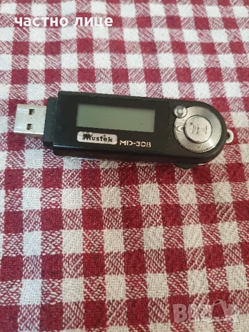 Малък лаптоп Asus Eee PC , мини ДВД , MP3 плеър и навигация за кола, снимка 14 - Лаптопи за работа - 49776630