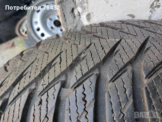 Зимни гуми 215/65/16 - 2 бр, снимка 2 - Гуми и джанти - 52134922