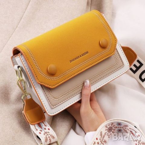 Малка дамска чанта Zungo Yellow, снимка 1 - Чанти - 45349845