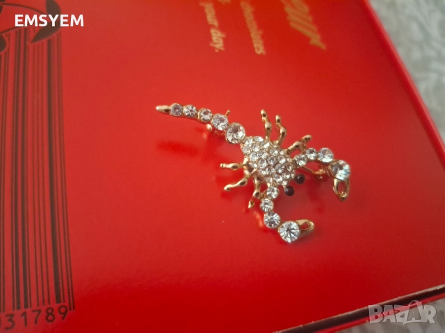 Брошка Скорпион 