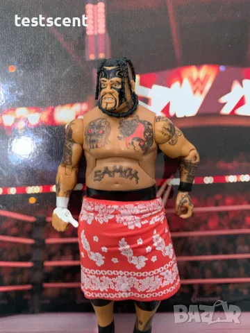 Екшън фигура WWE Umaga Elite Series Умага Самоа Samoa 2011 , снимка 4 - Колекции - 48829949