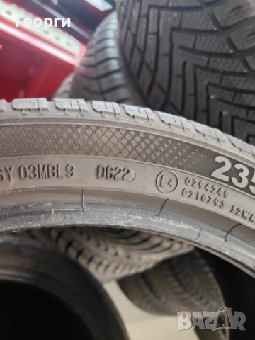 4бр.лятни гуми 235/40/18 Semperit, снимка 6 - Гуми и джанти - 53210191