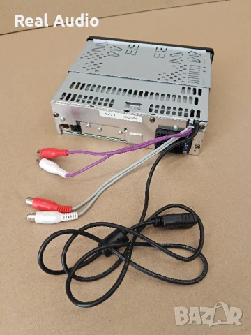 CD плеър с USB Clarion BMW e34 e36, снимка 5 - Аксесоари и консумативи - 51157946