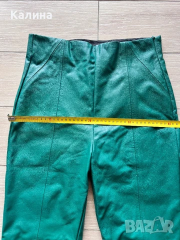 ЧИСТО НОВ Зелен кожен панталон Stradivarius, снимка 4 - Панталони - 50446240