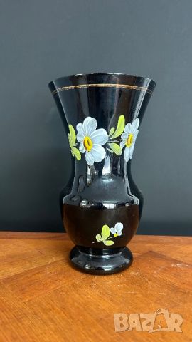 Стъклена ръчно рисувана ваза, снимка 1 - Вази - 46303406