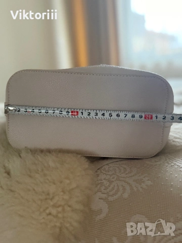 чанта  Liu•Jo, снимка 6 - Чанти - 53509703