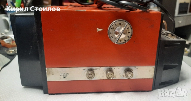 Руски портативен телевизор Електроника ВЛ-100, снимка 4 - Телевизори - 53903568