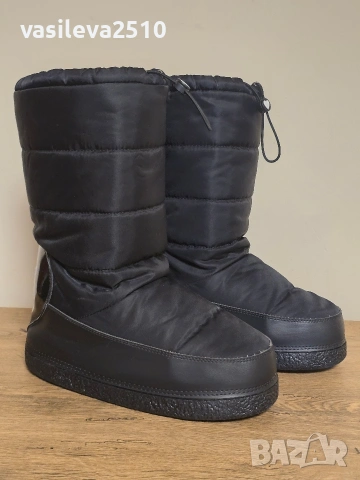 Love Moschino оригинални дамски топли апрески , снимка 3 - Дамски апрески - 53892768