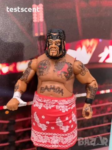 Екшън фигура WWE Umaga Elite Series Умага Самоа Samoa 2011 , снимка 11 - Колекции - 48430003