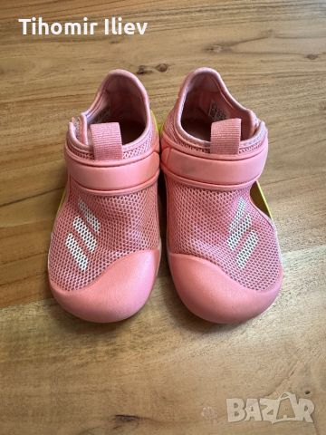 Детски сандали adidas, снимка 1 - Детски сандали и чехли - 46302570