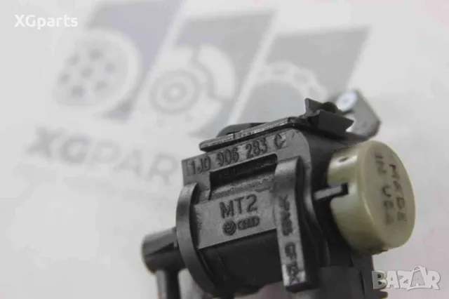 Вакуум клапан за Volkswagen Touran I 2.0TDI 140 к.с. (2003-2010) 1J0906283C, снимка 2 - Части - 49615407