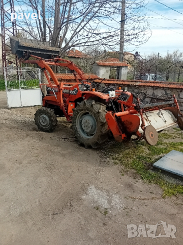 Трактор hinomoto e2804, снимка 8 - Селскостопанска техника - 44950890