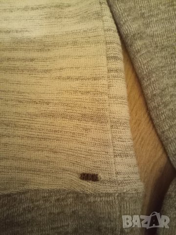 Оригинален блуза Roxy, размер S, снимка 3 - Суичъри - 50491864