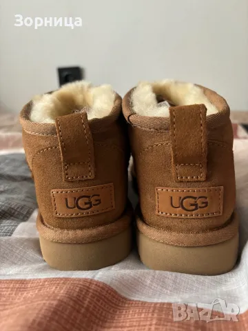 UGG велурени апрески, снимка 1 - Дамски апрески - 47557931