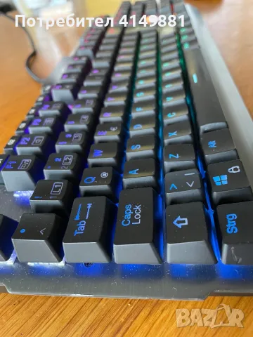 Механична RGB клавиатура с CherryMX red суичове, снимка 2 - Клавиатури и мишки - 47964313