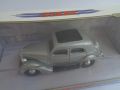 1:43 DINKY MATCHBOX FORD V8 PILOT КОЛИЧКА МОДЕЛ , снимка 3