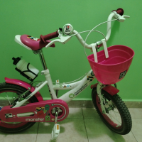 Колело Мони , снимка 3 - Детски велосипеди, триколки и коли - 44942665