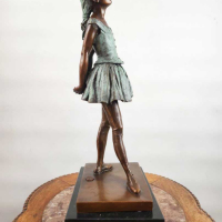 Бронзова пластика "Малката балерина" (Дега), снимка 3 - Статуетки - 44988512