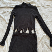 Комплект пола и блуза, снимка 1 - Комплекти - 44956933