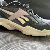 Reebok comfort footbed номер 40,5, снимка 3 - Маратонки - 45306325