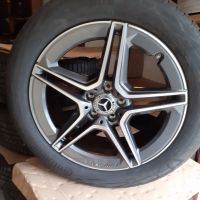 Оригинални нови джанти с гуми летни 19 цола за Mercedes GLA GLB AMG , снимка 2 - Гуми и джанти - 45580997