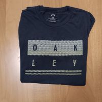 Oakley®-Много Запазена , снимка 13 - Тениски - 45670844