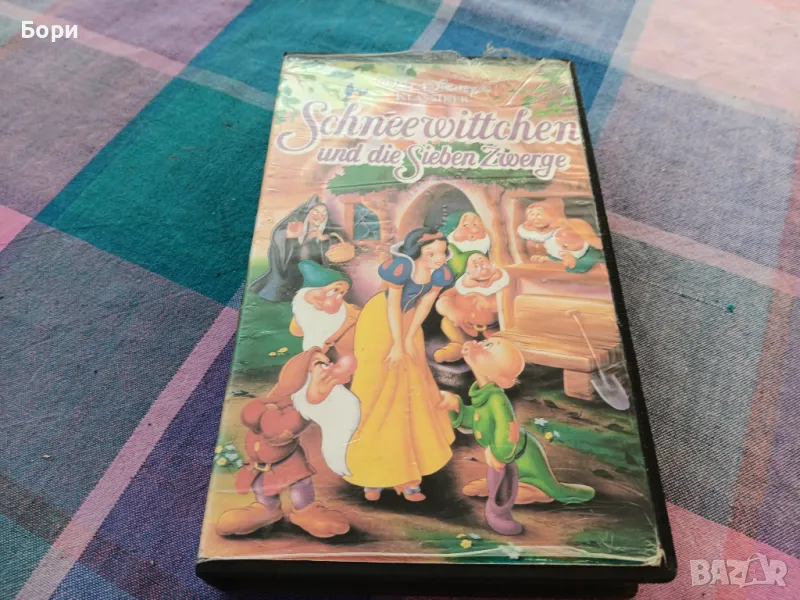 Schneewittchen und die sieben Zwerge ... Walt Disney VHS, снимка 1