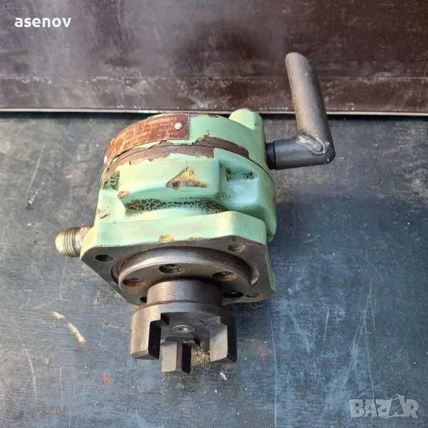 хидравлична помпа, снимка 1
