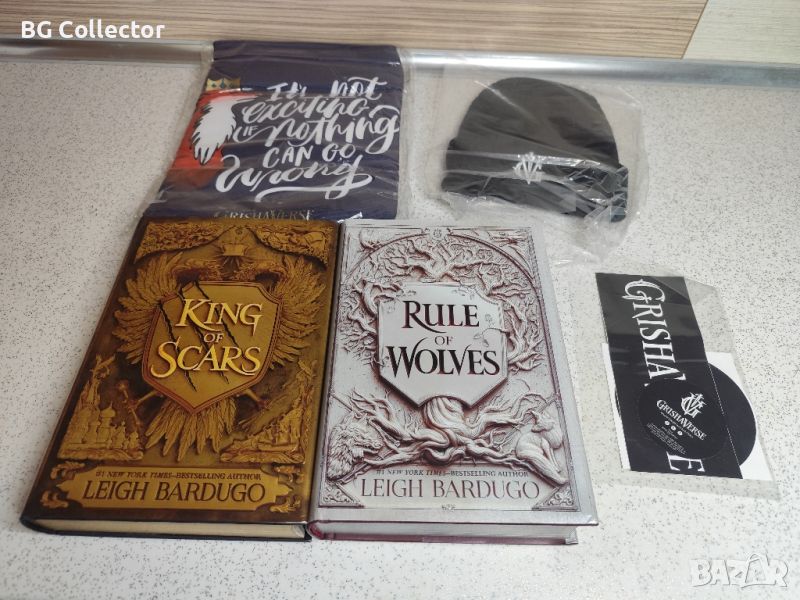 2 книги на английски език - Rule of Wolves, King of Scars - Leigh Bardugo, снимка 1