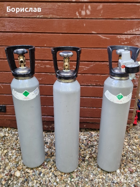Со2 бутилки , снимка 1