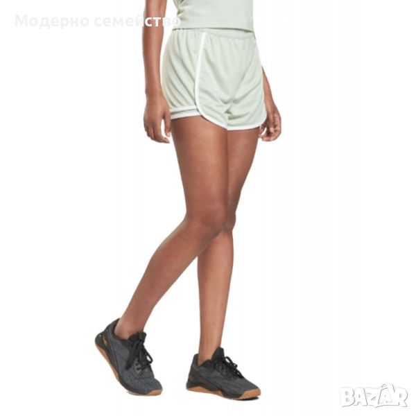 Дамски къси панталони reebok workout ready high rise shorts light green, снимка 1