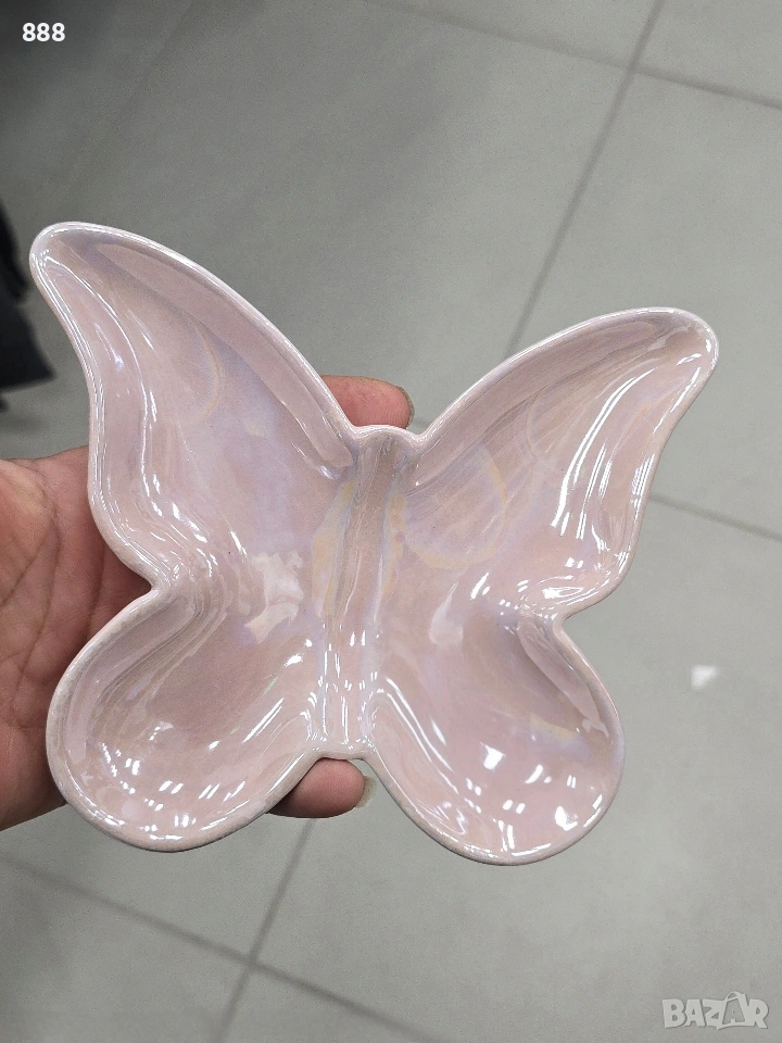 чинии и салфетници пеперуда , снимка 1