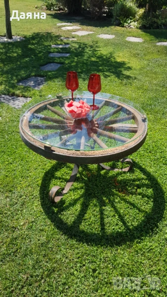 Маса, снимка 1