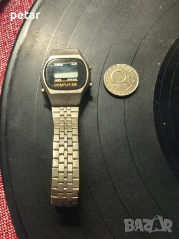 ретро часовник 