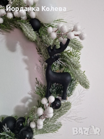 Коледен венец с еленчета, снимка 2 - Коледни подаръци - 52424458