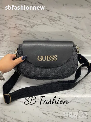 Черна чанта Guess, снимка 1 - Чанти - 47570426