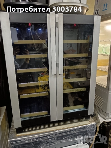 Витрина за вино , снимка 3 - Витрини - 52361205