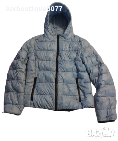 Използвано в отлично състояние яке Hugo Boss M 