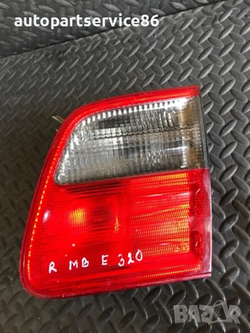 Задна светлина дясна за врата на багажника за Mercedes E-Class W210 (2001) A2108207664