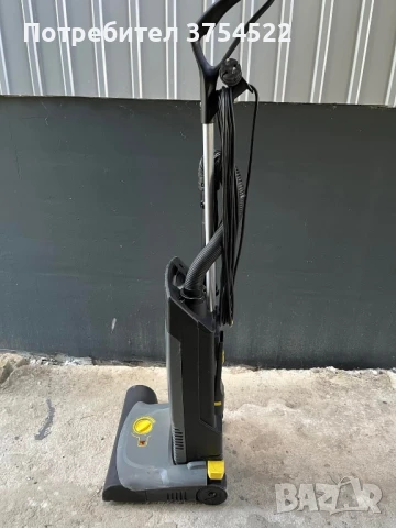 Професионална прахосмукачка за мокети и килими Karcher CV 38/2, снимка 7 - Друго - 51074797