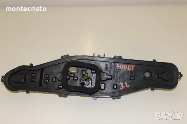 Лява платка стоп Dacia Lodgy (2012-2021г.) 265558016R ляв ламподържач стоп 26555 8016 R, снимка 2 - Части - 49915012