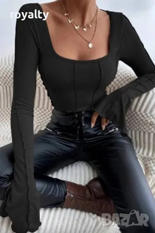 Дамска блуза с акцент 