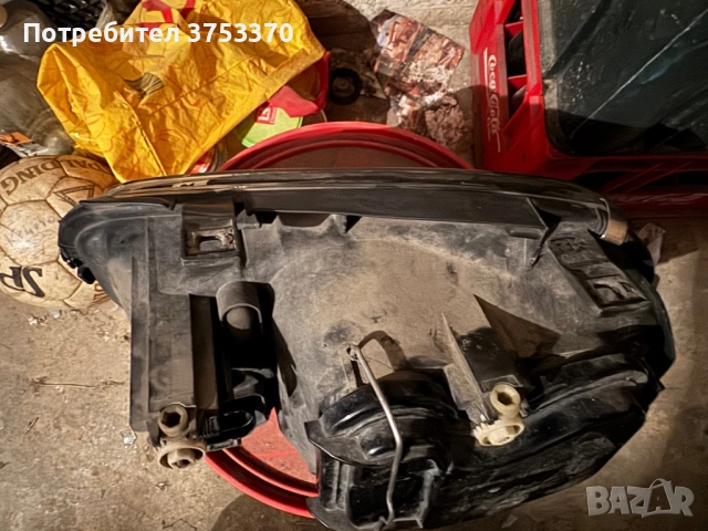 Ляв и десен фар Hella Голф 4, снимка 7 - Части - 54118929