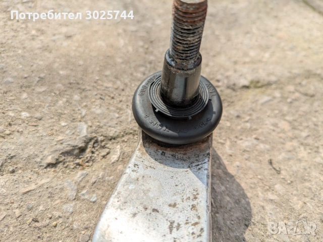 Десен долен заден носач TRW за Audi A4 B5, A6 C5, A8 D2, VW Passat B5 - 2 броя, снимка 7 - Части - 53719637